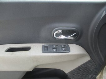 DACIA LODGY 1,6i Access 60KW LPG 2014 bez koroze - 9