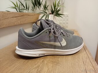 Nike dámské sportovní tenisky vel. 41 - 9