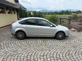 Ford Focus 1.6 LPG - 9