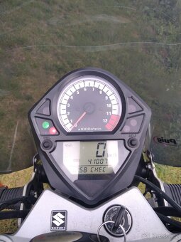 Suzuki SV 650 N - 9