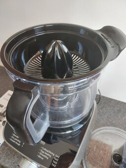 Kuchyňský robot - 9