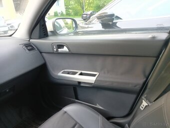 Volvo V 50 2.D. 100kw. r.v. 2006 - 9