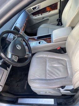 Jaguar XF 2.7 V6 152KW pohonX2 - 9