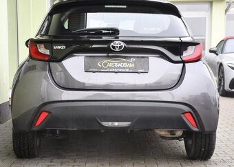 Toyota Yaris 1.0VVT-i CARPLAY KAMERA - 9