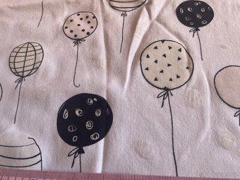 Látka-úplet vybarvující se na sluníčku-d.70cm/š.130cm - 9