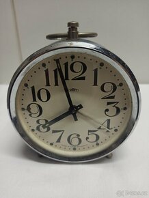 Staré budíky - 9
