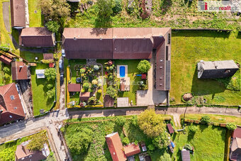 Apartmánový dům Trefa – kompletně vybavený objekt v rekreačn - 9