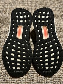 Adidas Ultraboost 19 Vel 39 1/3 fialové - 9