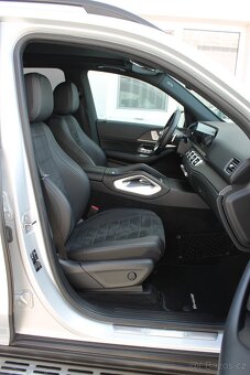 Mercedes-Benz GLE 300d AMG 4Matic Kamery360° Panorama - 9