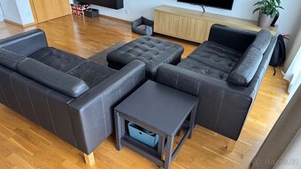 Ikea kožená pohovka tm. hnědá - 2x + podnožka - 9