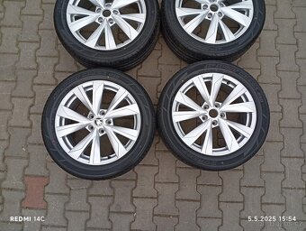 ŠKODA KAROQ, kola 18", nová letní - 9