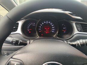 Kia Ceed 1,4i 73kW, 5/2016, 220 000km, původ ČR, DPH - 9