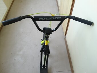 Nepoužitá větší koloběžka Arcore GRAVITY - 9