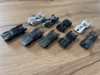 HotWheels Hot Wheels - 9