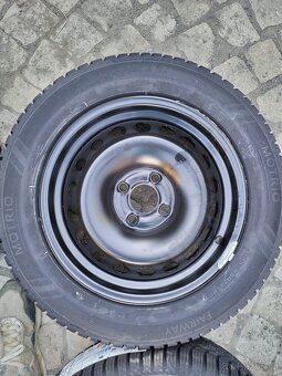 Dacia Renault zimni komplet 4x100 R15 + 185/65/15 - 9