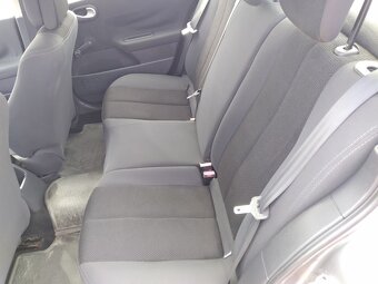 RENAULT MEGANE 1.4 16V 72kW ČR - 9