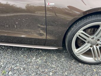 Audi A5 3.0 TDI S Line quattro • 180 kW • Automat • 1. majit - 9