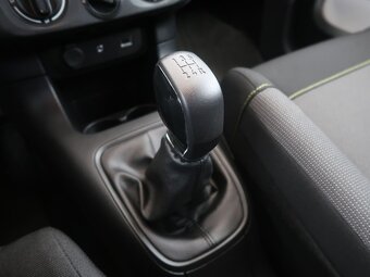 Citroën C3 1.2PuraTech,CZ,1Maj,Manuál - 9