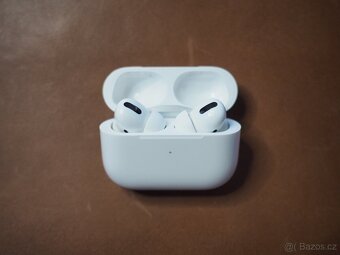 Apple Airpods Pro - orginální v perfektním stavu s fakturou - 9