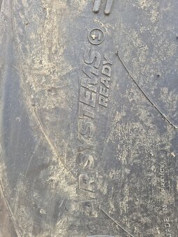 600/70 R30 168D/165E Michelin Axiobib 2 - 9