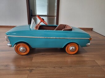 Šlapaci autíčko moskvič - dovoz - 9