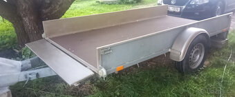 PŘíVĚS NÁKLADNÍ VALNíKOVÝ - 9