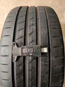 4ks letni 235/45/18 continental - 9