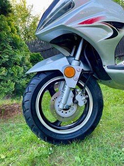 Skutr Kentoya 50 2T (70ccm) - 9