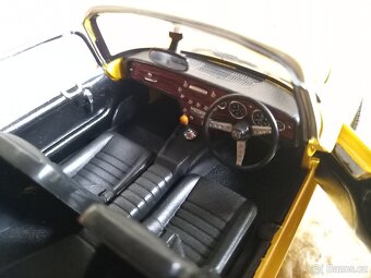 Prodám Lotus Elan S/E - 1:18 - Sunstar, použitý - 9
