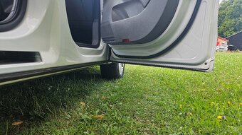 Alhambra 2,0 TDi, DSG - 9