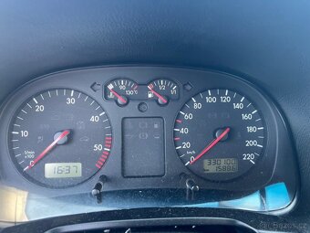 VOLKSWAGEN GOLF 1,9 SDi TAŽNÉ ZAŘÍZENÍ - 9