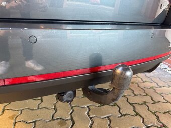 ŠKODA OCTAVIA RS 2.0 TSI 162kW MANUÁL - 9