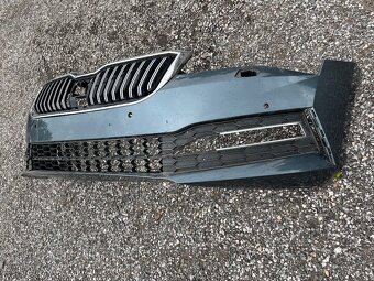 Škoda Superb 3 facelift nárazník - 9