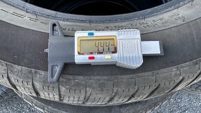 215-55-17 CONTINENTAL 215/55/R17 ZIMNÍ PNEUMATIKY - 9