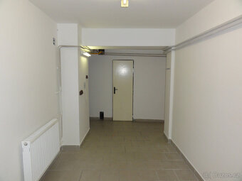 Pronájem obchodních prostor v Přerově blízko centra - 9