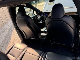 Tesla model X Long Range - 9