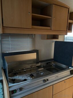 Karavan Adria Unica r.2002 Palandy - 9
