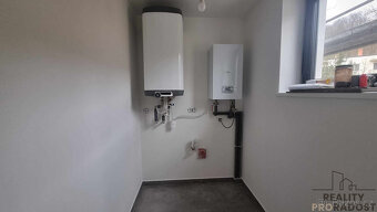 Prodej bytu 2 + kk 50 m2 - 9