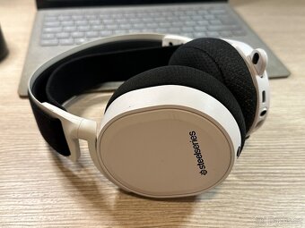 SteelSeries Arctis 7+ Wireless - 9