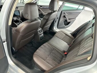 Octavia Laurin & Klement 2.0 tdi 110 kw - 9