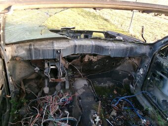 VW GOLF 3 Cabrio - ABF 2,0i 16v karoserie - 9