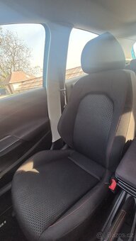 SEAT Ibiza 1.2 TSI FR, 66 kW, 2016 hatchback - 9