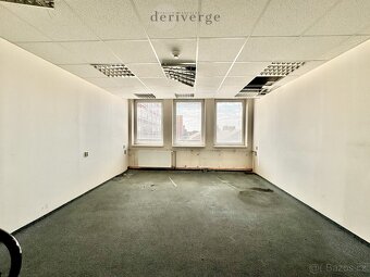 Pronájem kanceláří a skladových prostor, 15 m2 - 30 m2 - Zlí - 9