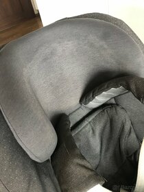 Dětská tmavě šedá autosedačka Maxi cosi Pearl, 9-18kg - 9