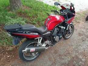 Yamaha fzs 600 Fazer - 9
