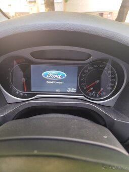 Ford S-max - 9