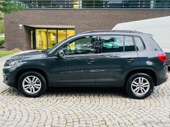Volkswagen Tiguan 1.4TSI MANUÁL VÝHŘEV SENZORY 2WD - 9