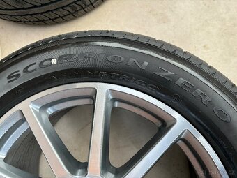 G63 AMG 20 nové Pirelli 5x130 Mercedes G63 AMG - 9