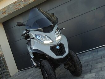 PIAGGIO MP3 500 HPE 2021 ABS ASR ZPÁTEČKA ,,B" řidičák - 9