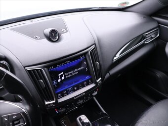 Maserati Levante 3,0 D 184 kW 4x4 Automat Kůže (2019) - 9